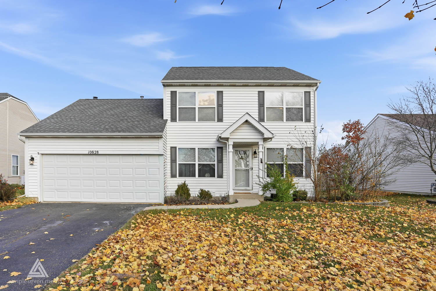 10828 BRAEMAR Parkway, Huntley, IL 60142