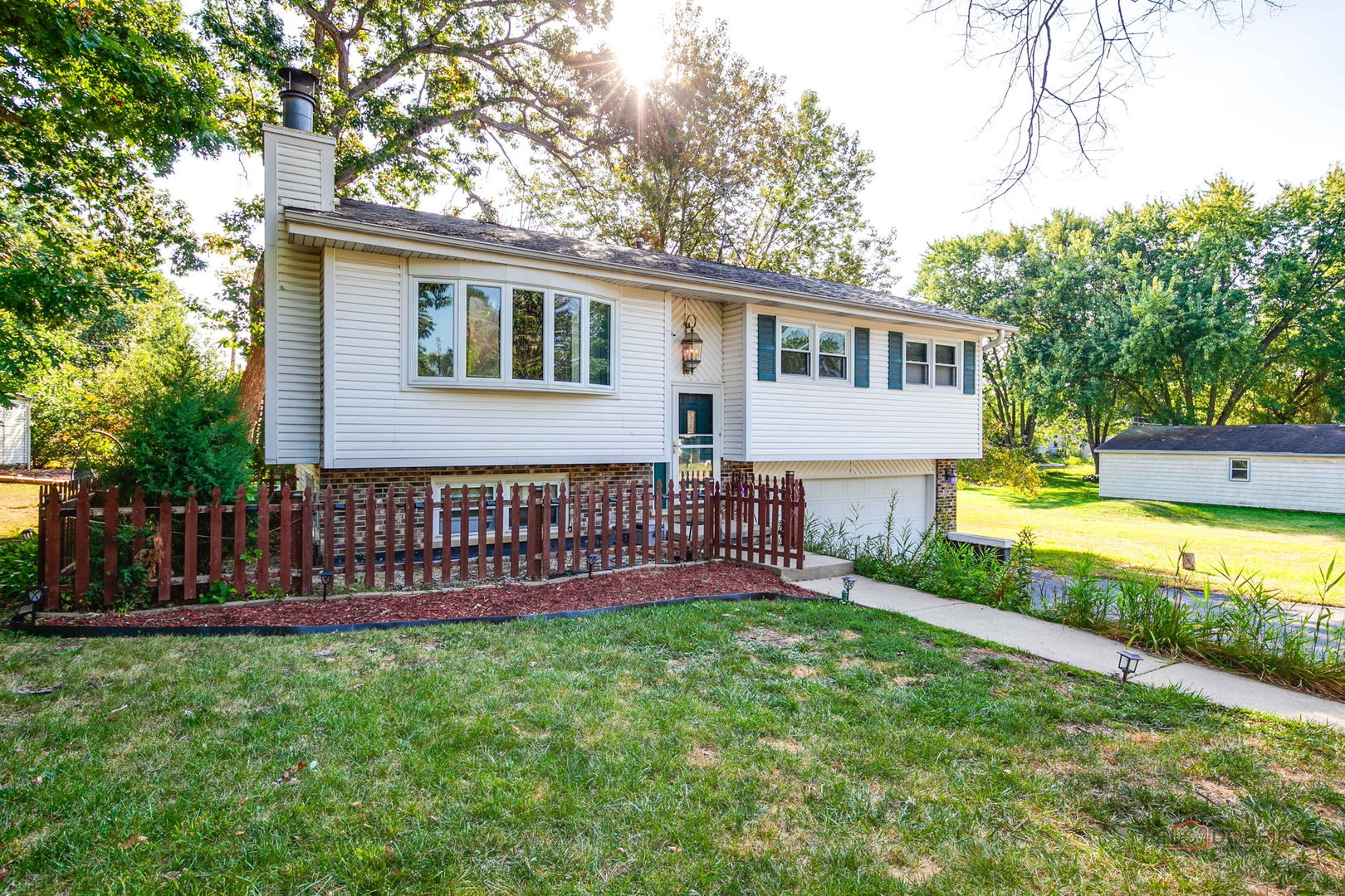 36661 N Oakwood Drive, Lake Villa, IL 60046