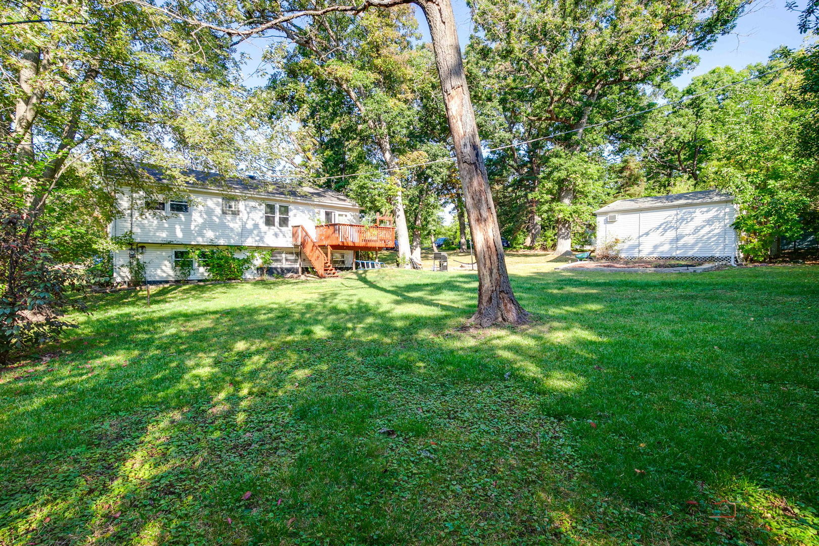 36661 N Oakwood Drive, Lake Villa, IL 60046