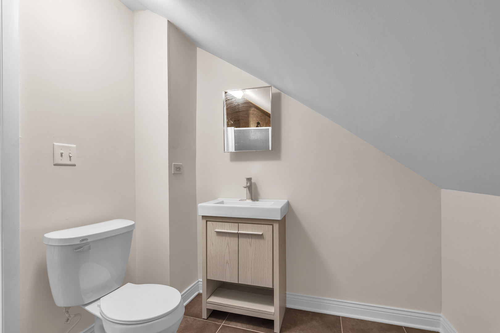 317 E Lake Street, Batavia, IL 60510