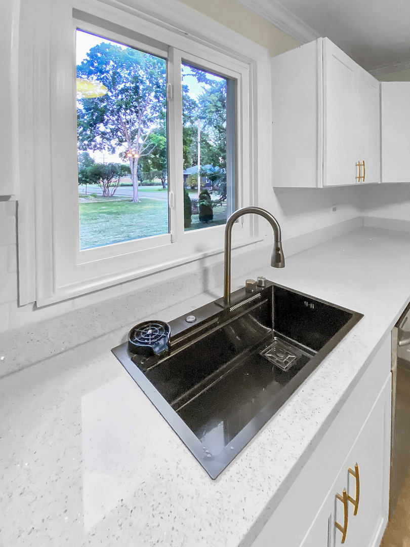 317 E Lake Street, Batavia, IL 60510