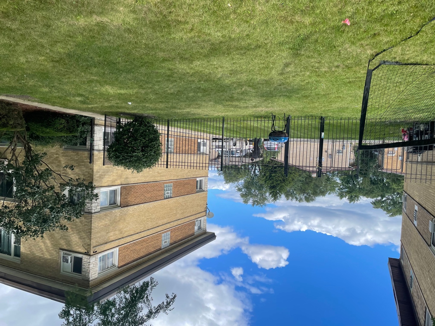 86 W Elizabeth Drive, Addison, IL 60101