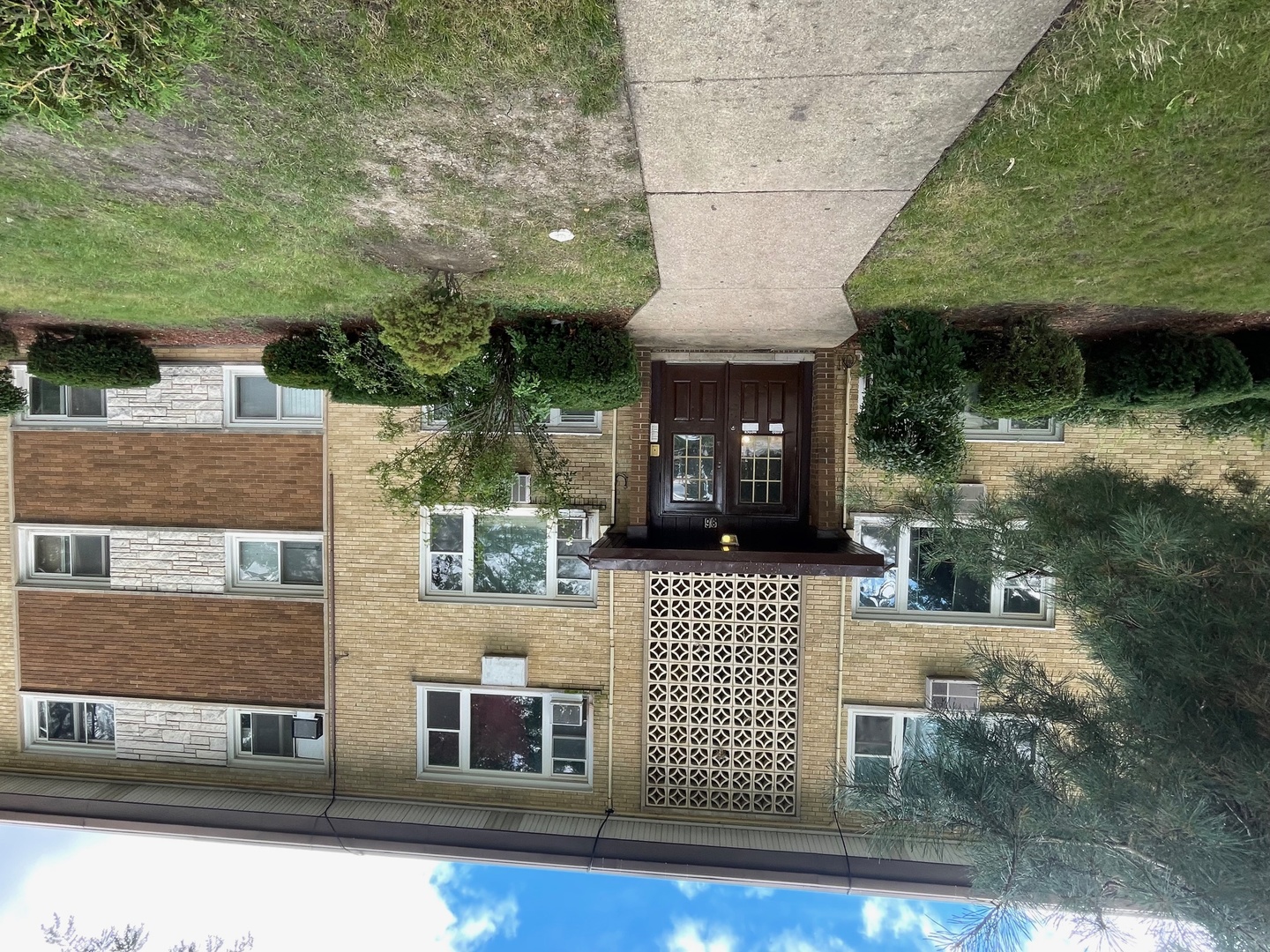 86 W Elizabeth Drive, Addison, IL 60101