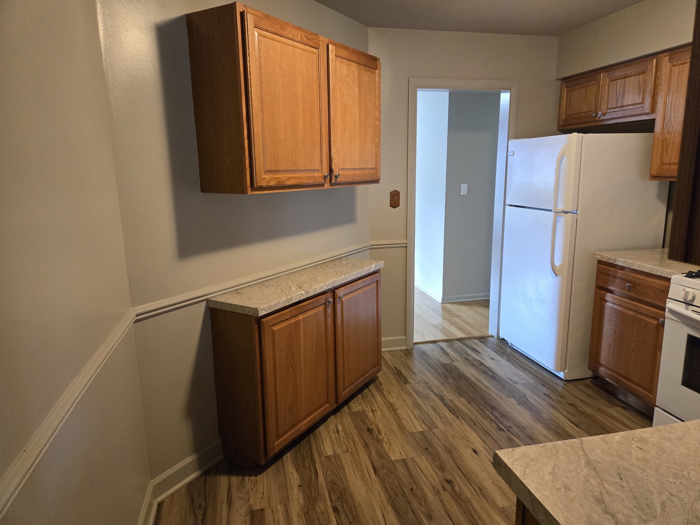 448 HUBBARD Avenue, Elgin, IL 60123