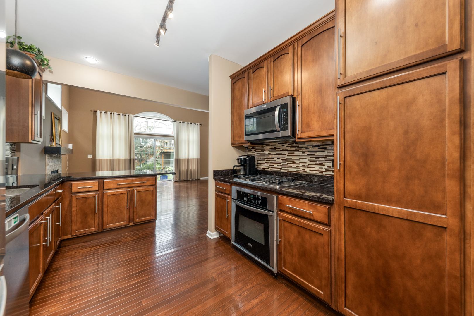 2559 Cedar Hill Lane, Woodridge, IL 60517