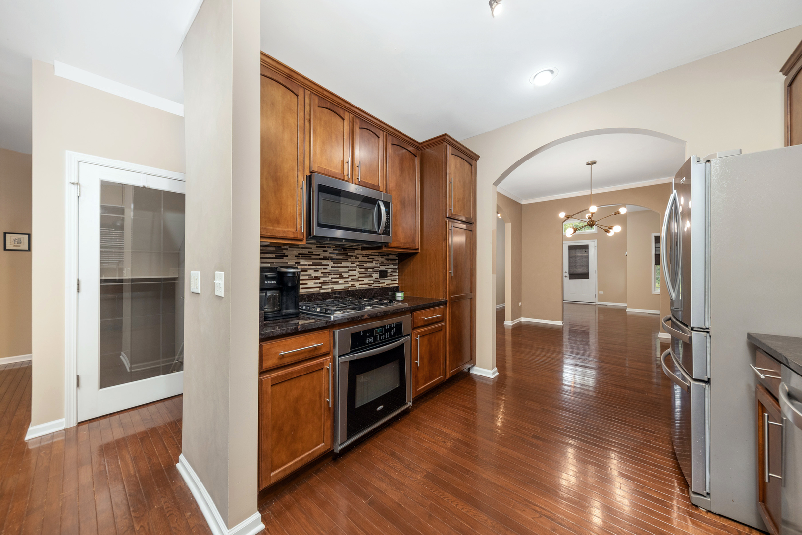 2559 Cedar Hill Lane, Woodridge, IL 60517