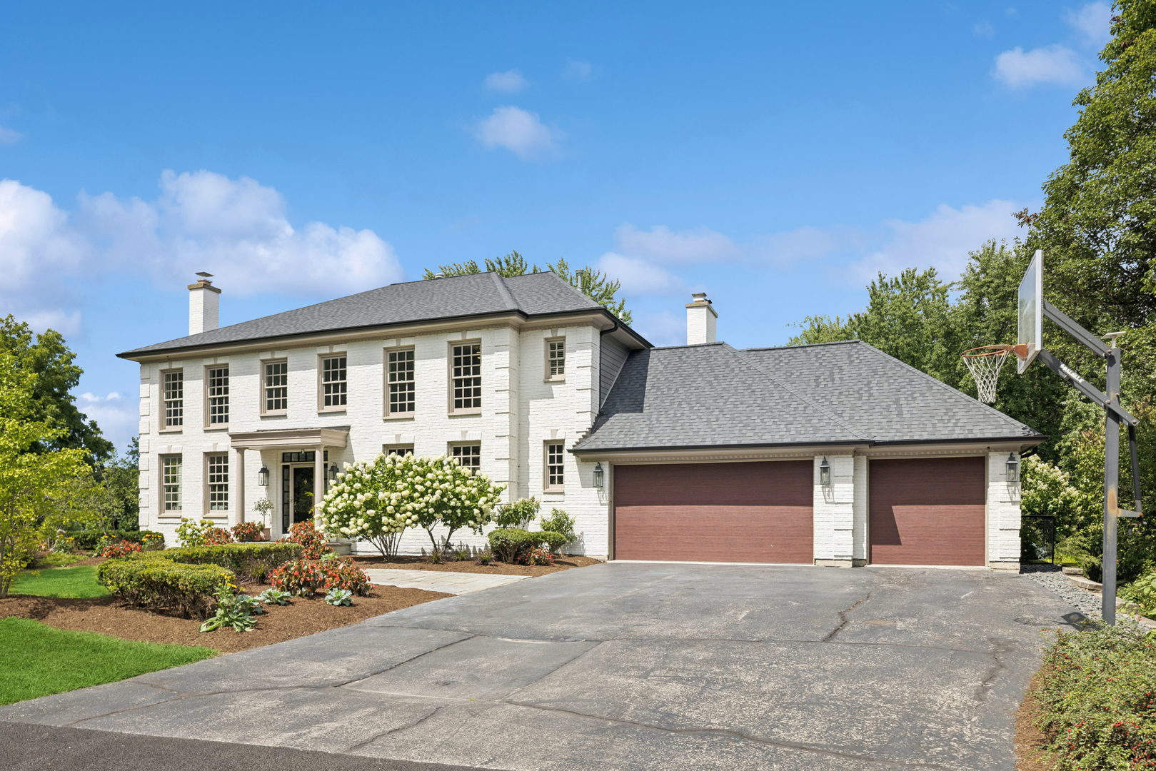 27W750 Brookside Drive, Winfield, IL 60190
