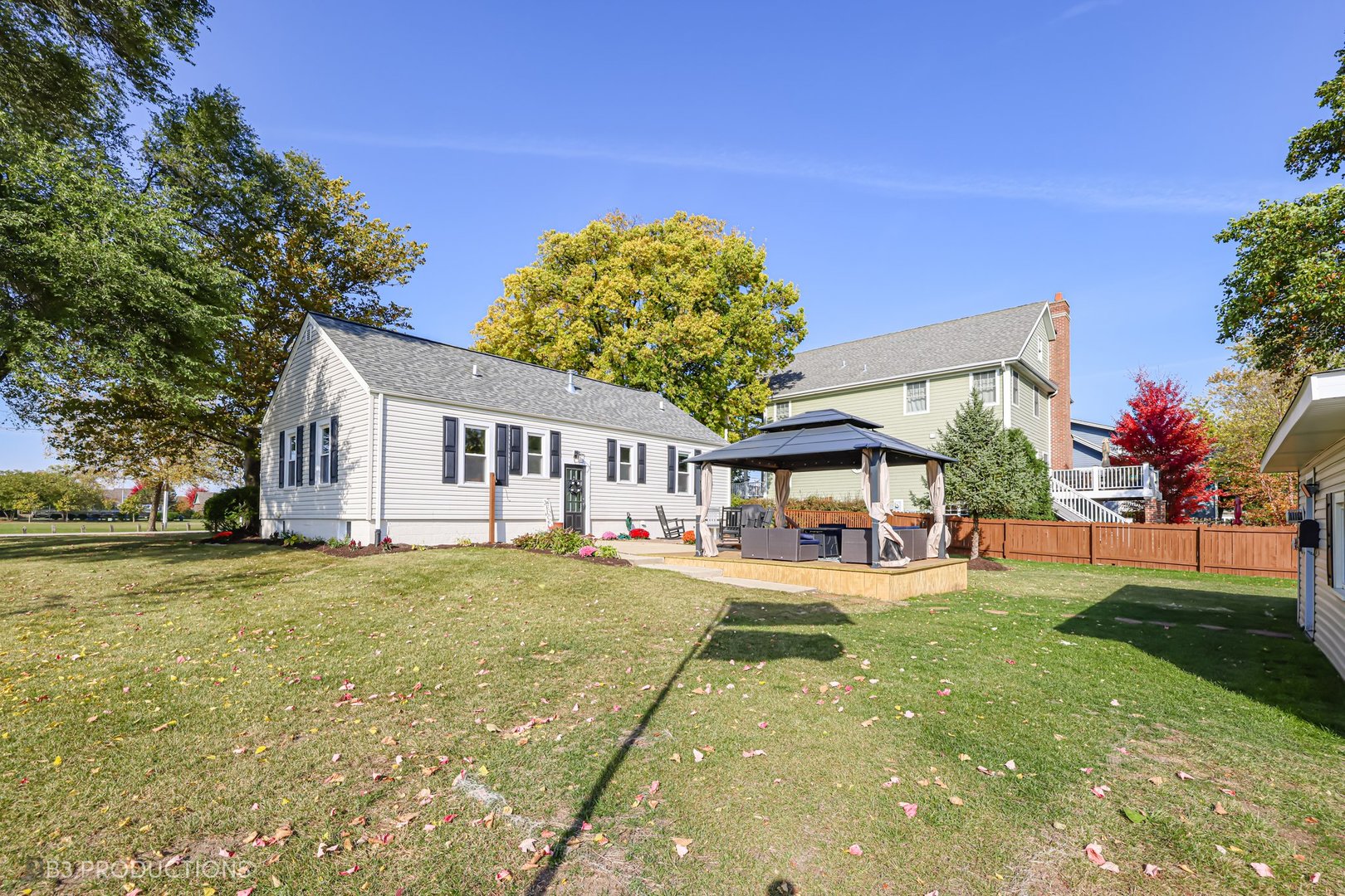 155 S Locust Street, Frankfort, IL 60423