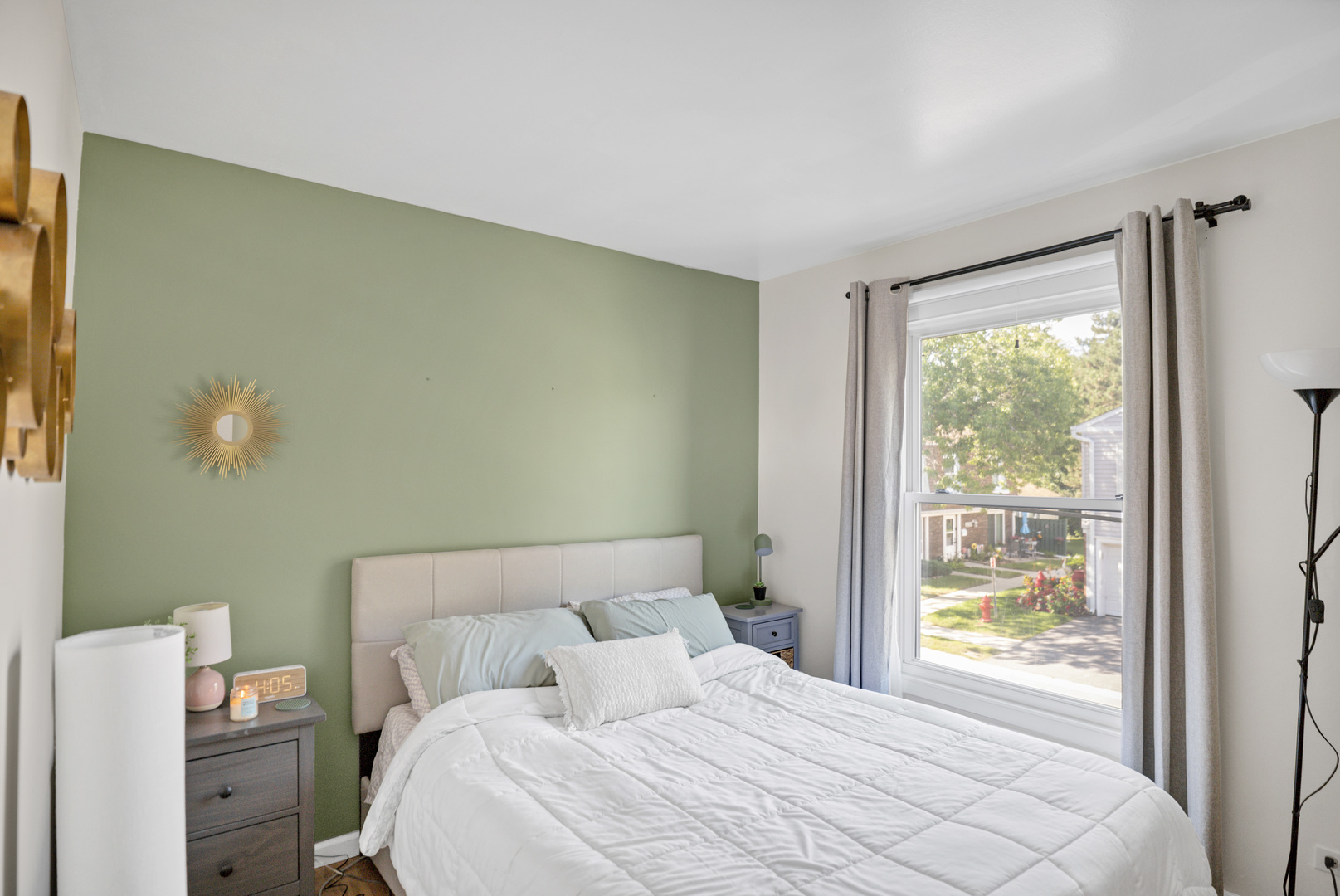 2201 Brittany Court #2201, Schaumburg, IL 60194