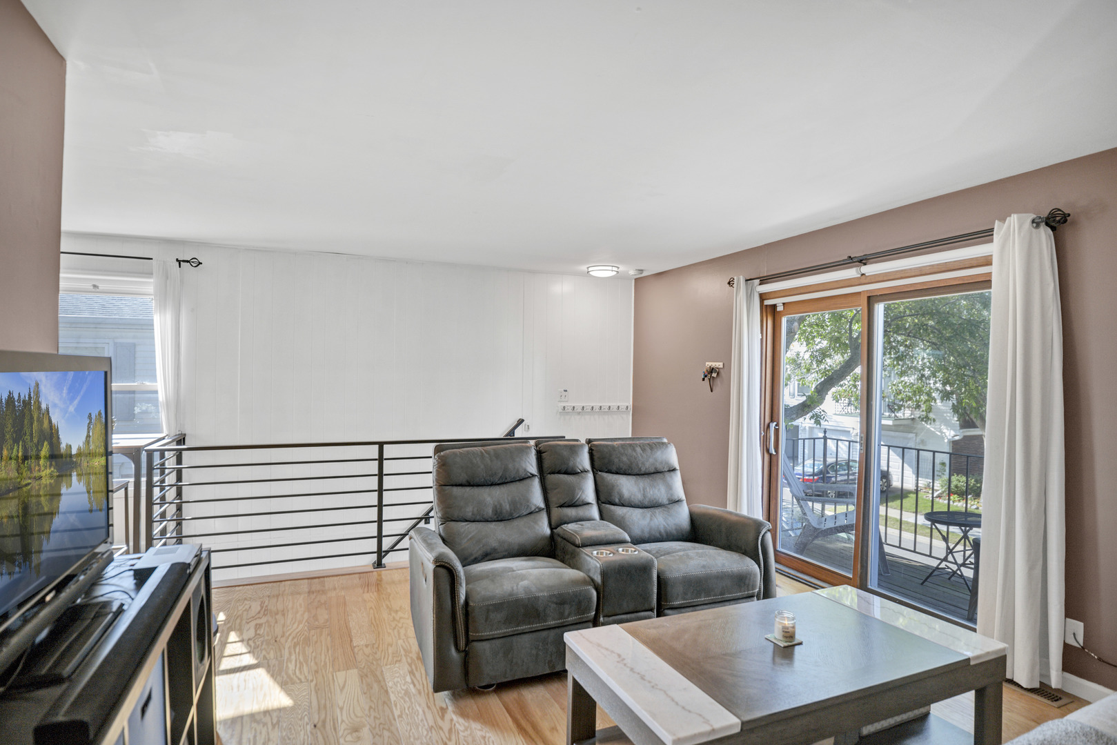 2201 Brittany Court #2201, Schaumburg, IL 60194