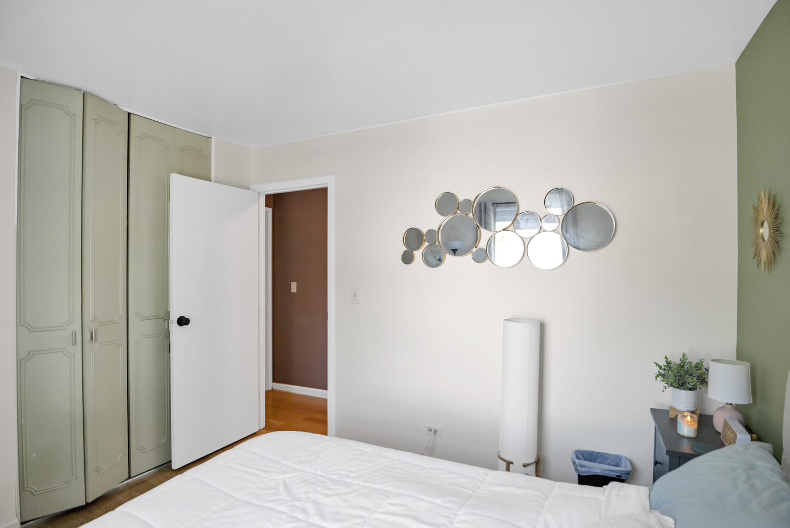 2201 Brittany Court #2201, Schaumburg, IL 60194