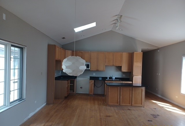 1352 W Hubbard Street #4, Chicago, IL 60642