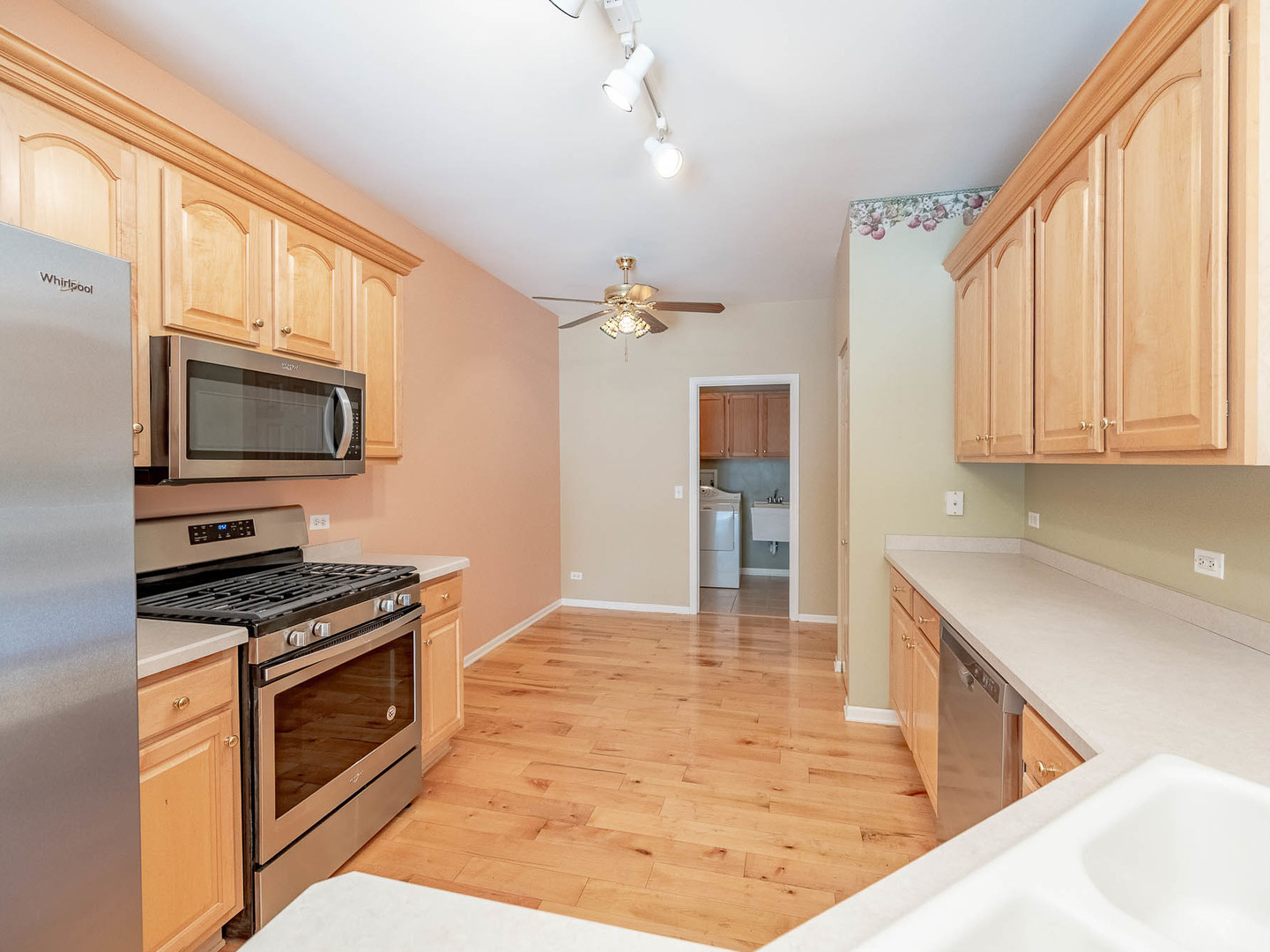 254 Ridge Road, North Aurora, IL 60542