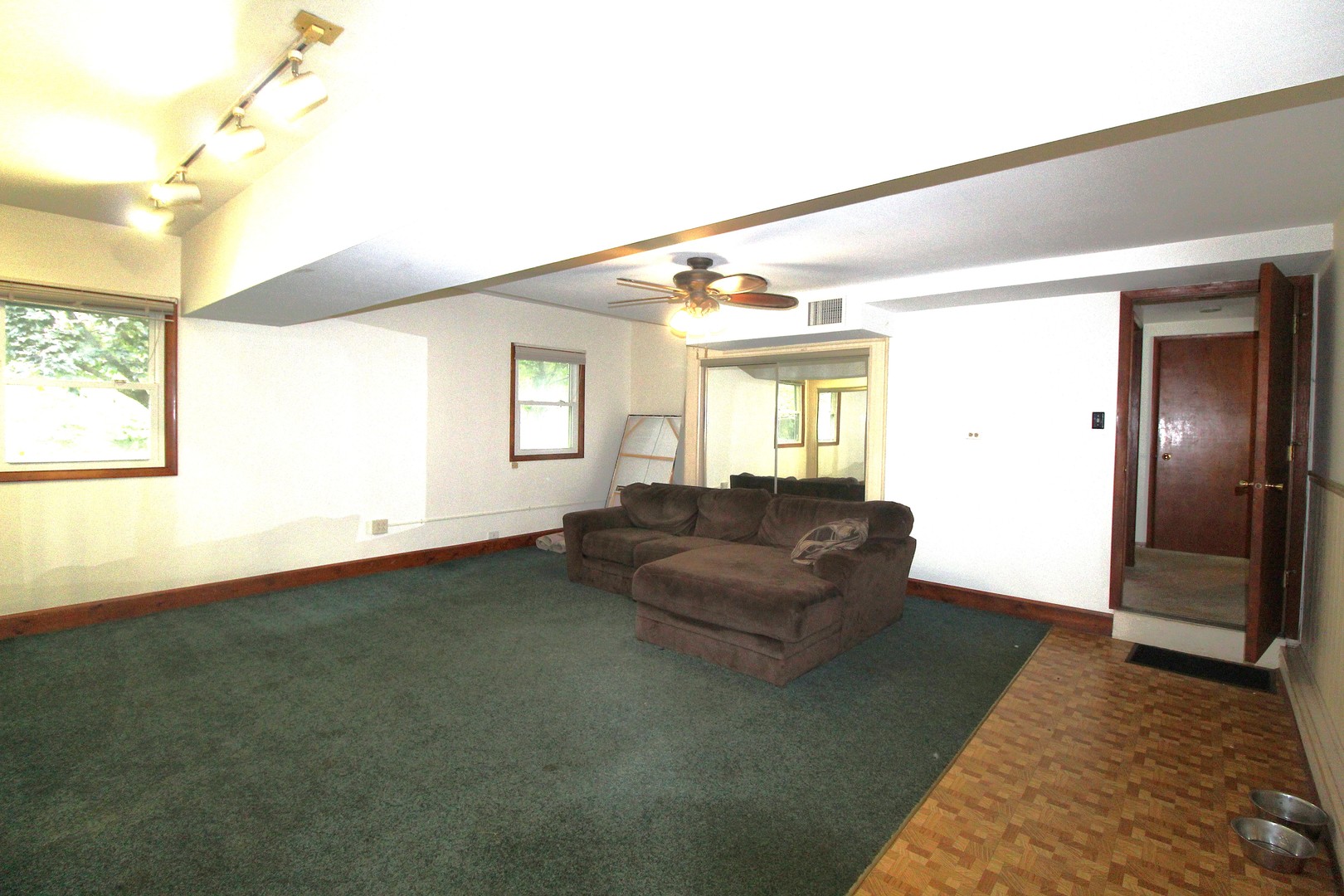36763 N Belle Plaine Avenue, Waukegan, IL 60087