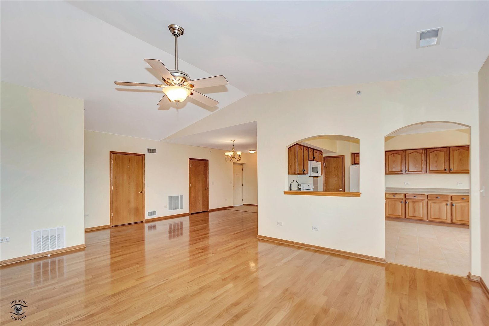 7904 Trinity Circle #4NE, Tinley Park, IL 60487