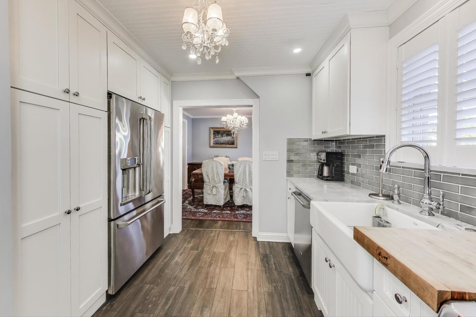 7246 W Ibsen Street, Chicago, IL 60631