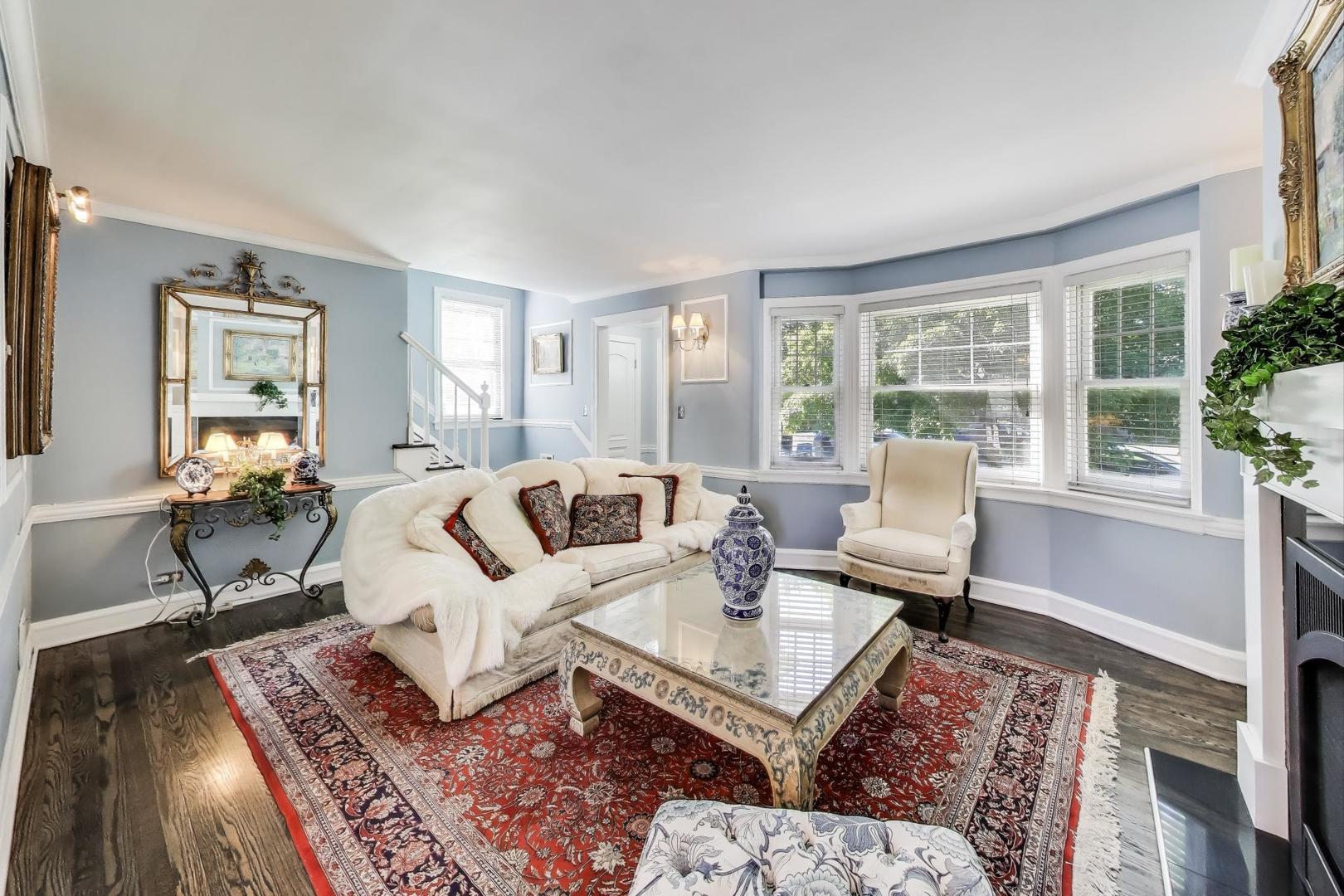 7246 W Ibsen Street, Chicago, IL 60631