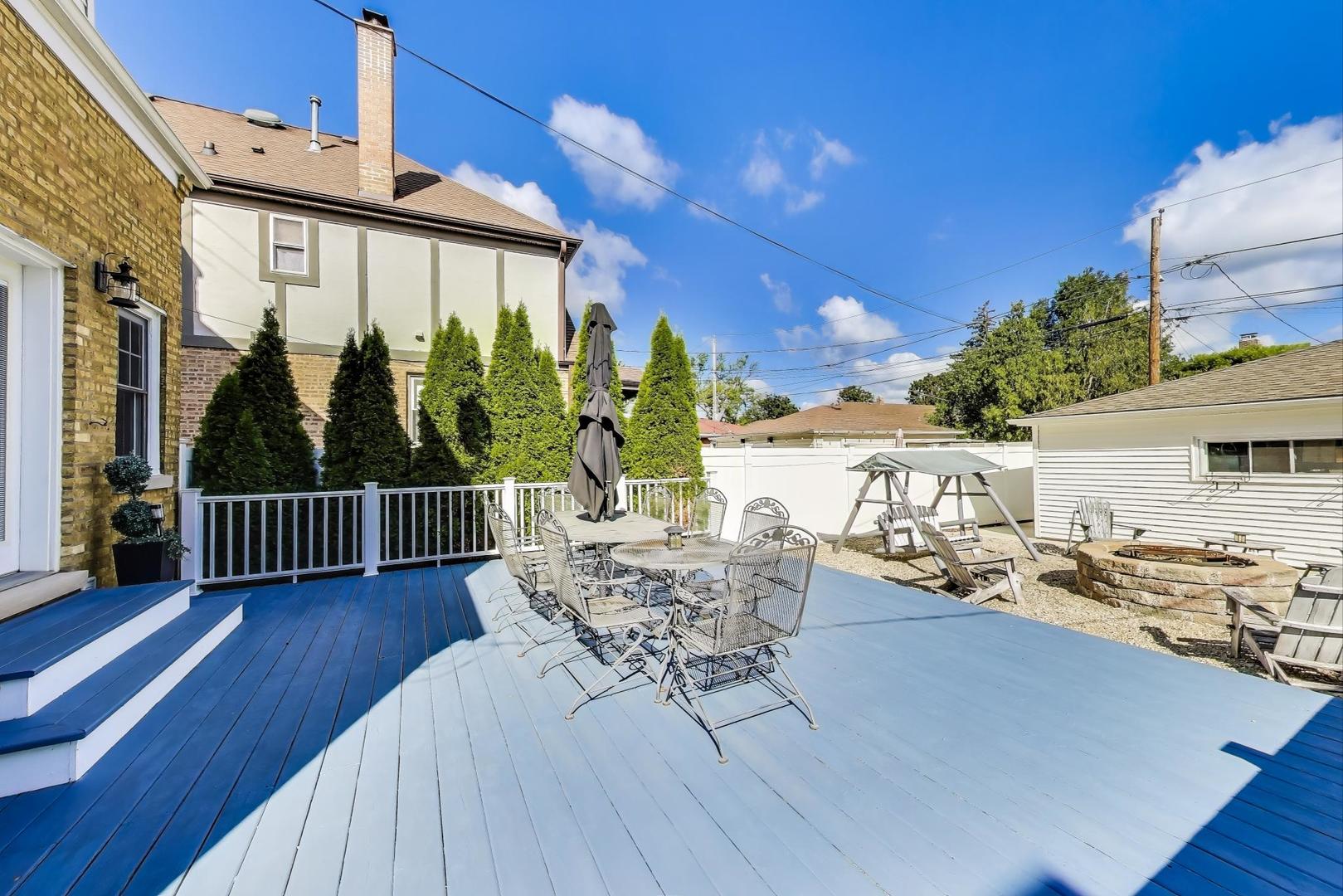 7246 W Ibsen Street, Chicago, IL 60631
