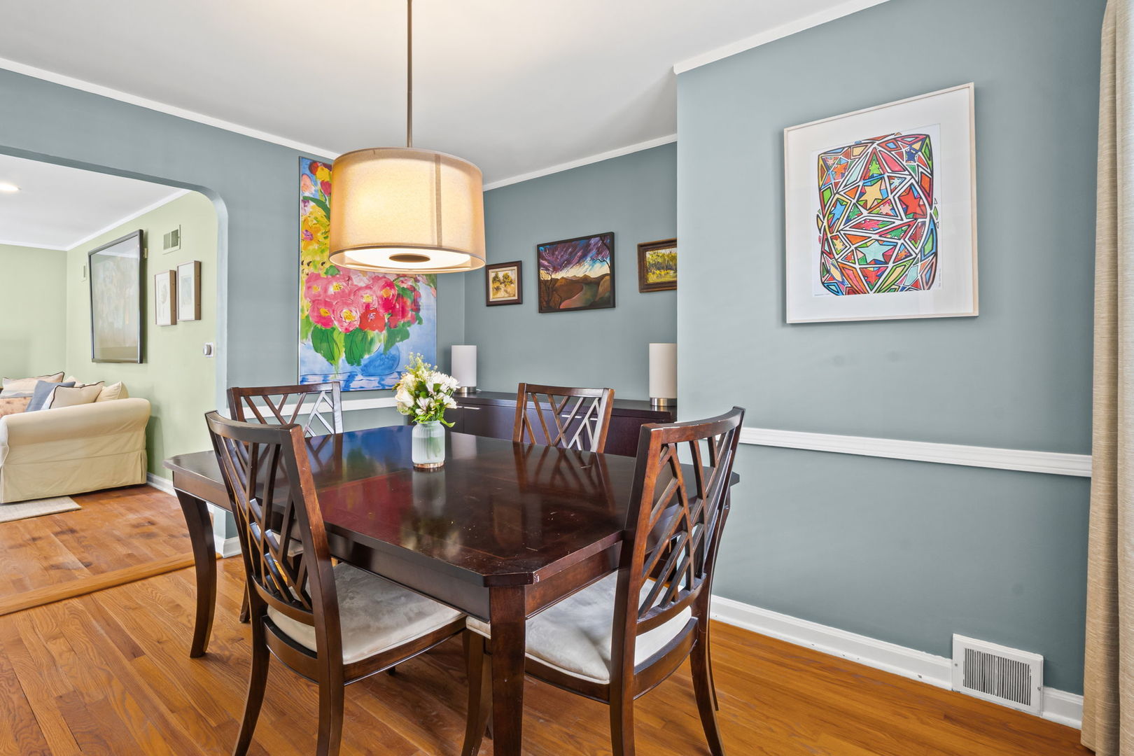 924 N Highland Avenue, Arlington Heights, IL 60004