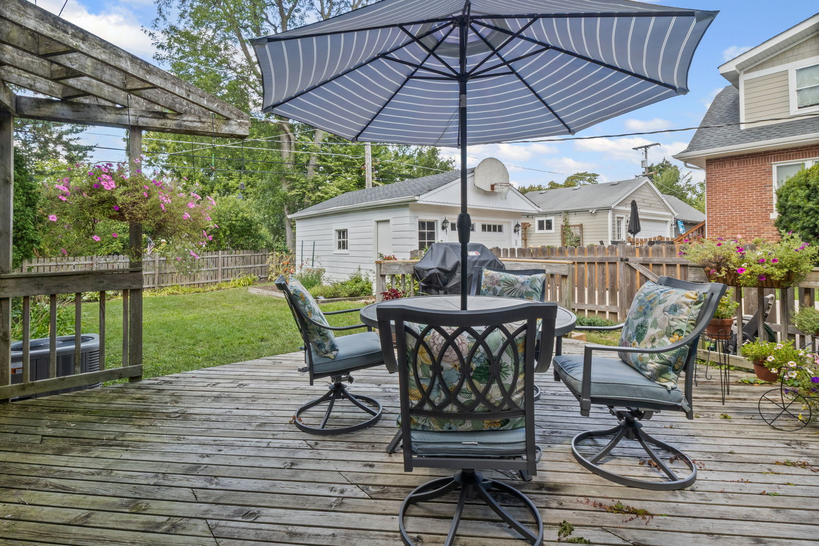 924 N Highland Avenue, Arlington Heights, IL 60004