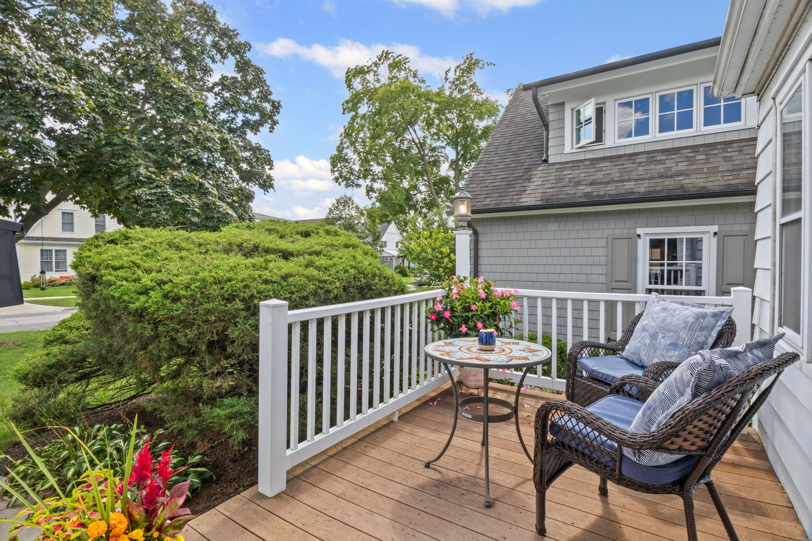 924 N Highland Avenue, Arlington Heights, IL 60004
