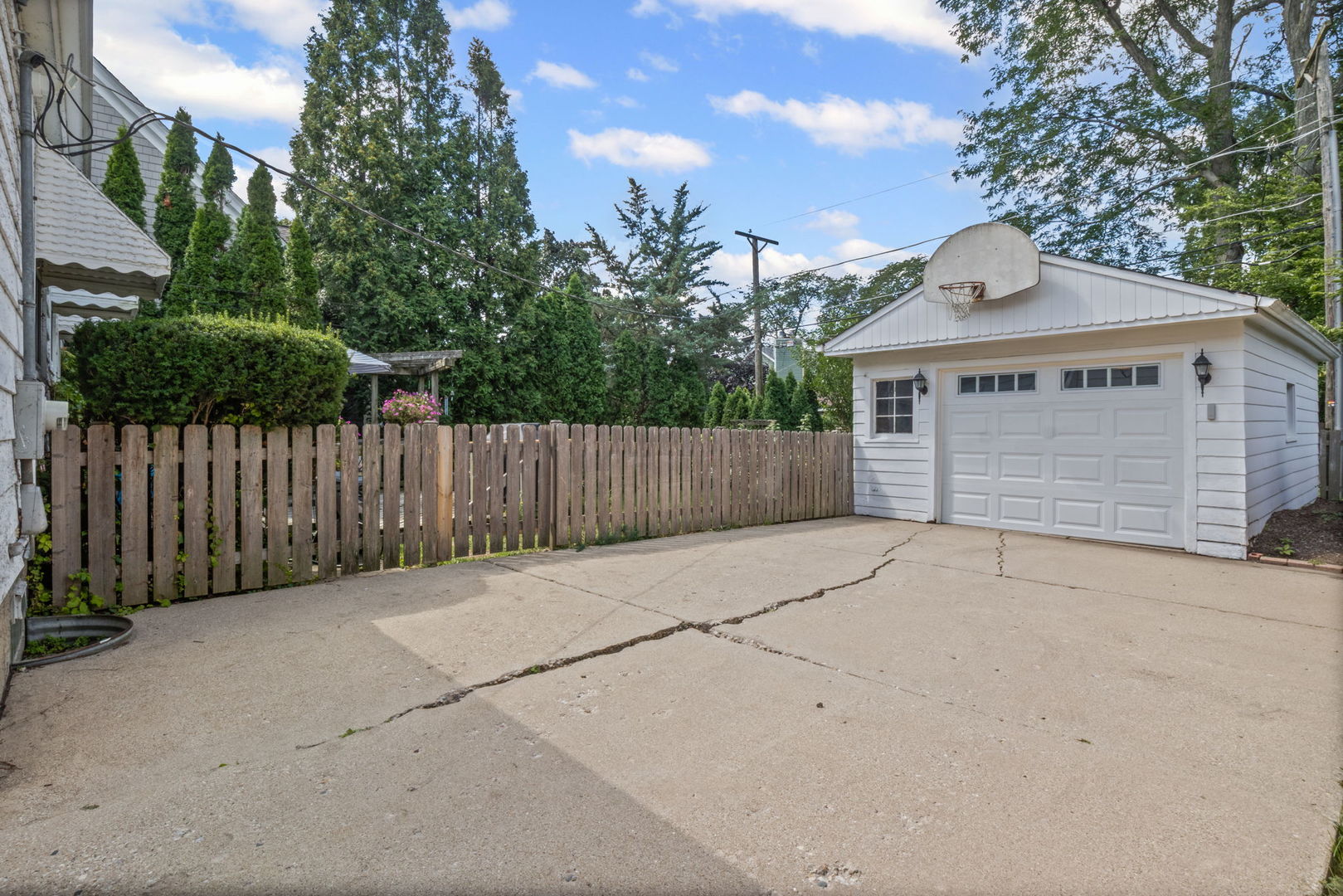 924 N Highland Avenue, Arlington Heights, IL 60004