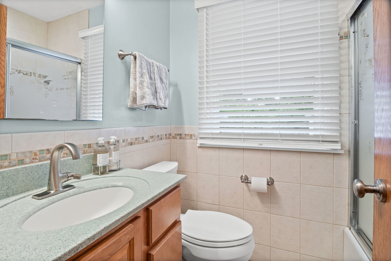 924 N Highland Avenue, Arlington Heights, IL 60004