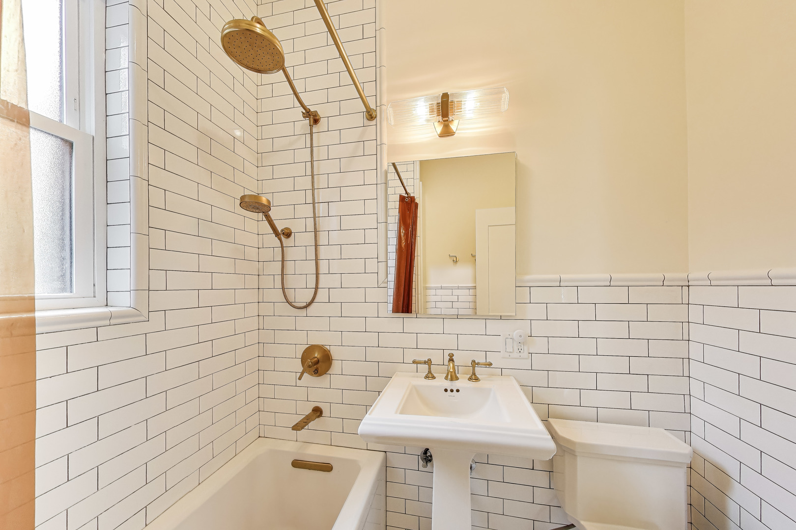 2351 N Geneva Terrace #3, Chicago, IL 60614