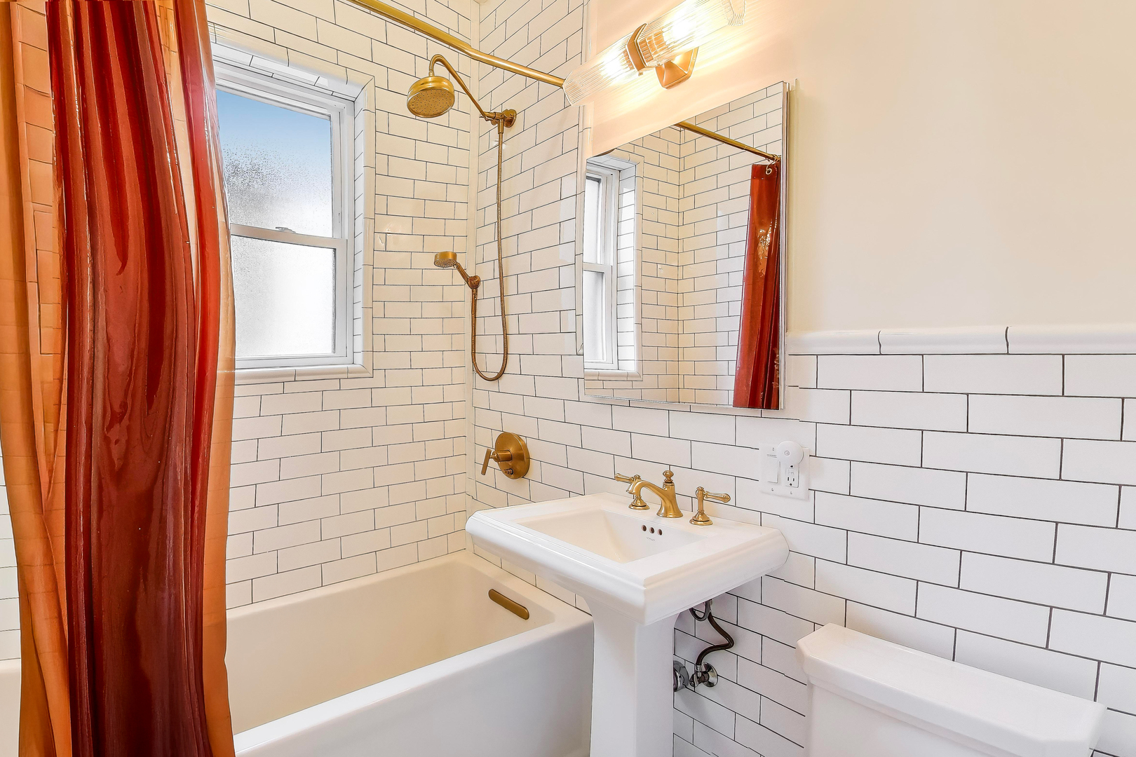 2351 N Geneva Terrace #3, Chicago, IL 60614