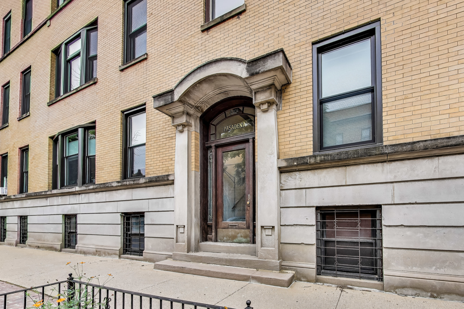 2351 N Geneva Terrace #3, Chicago, IL 60614