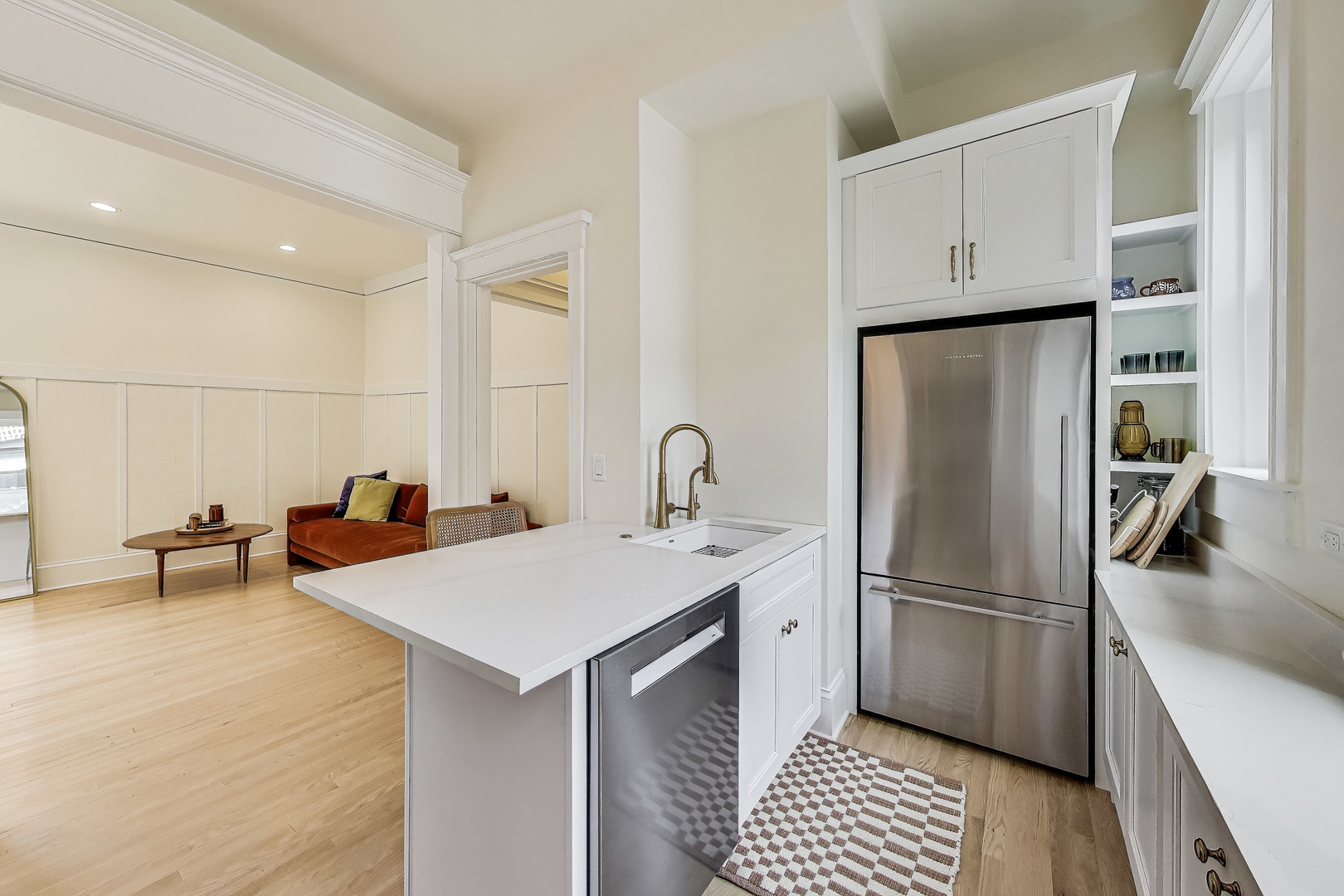 2351 N Geneva Terrace #3, Chicago, IL 60614