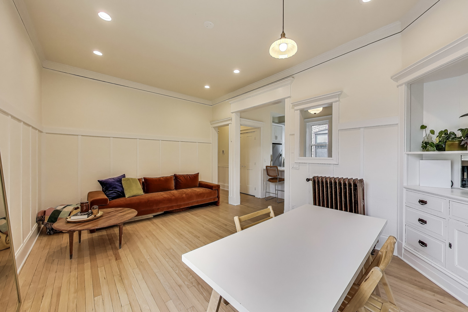 2351 N Geneva Terrace #3, Chicago, IL 60614