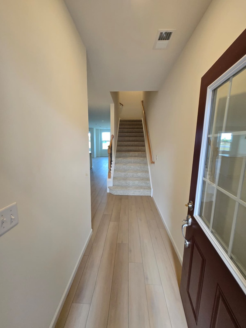 668 Switchgrass Way #58004, Bolingbrook, IL 60490
