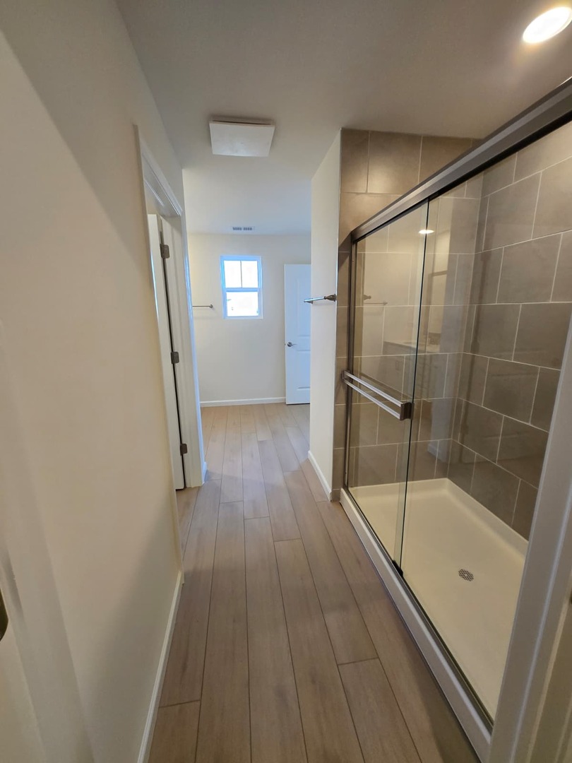 668 Switchgrass Way #58004, Bolingbrook, IL 60490