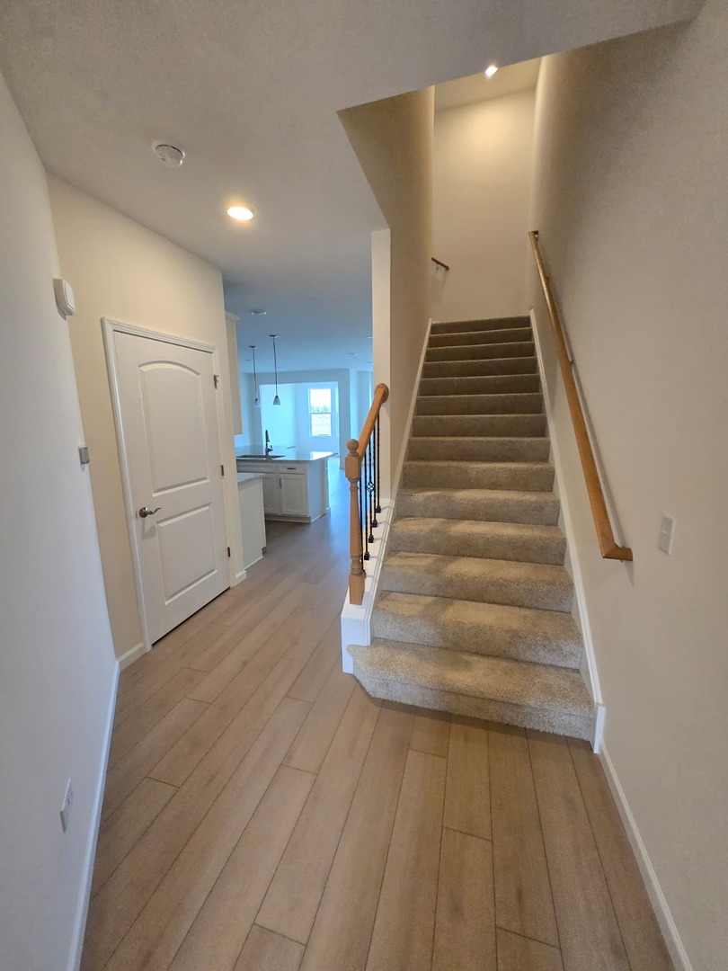 668 Switchgrass Way #58004, Bolingbrook, IL 60490