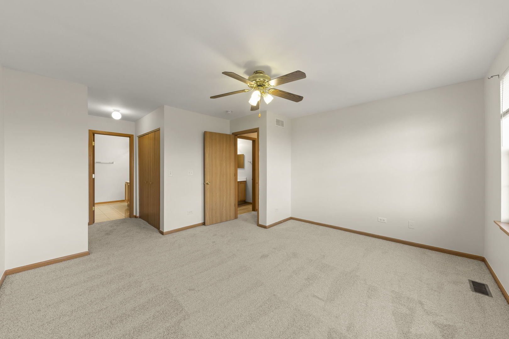 6216 Brunswick Drive, Plainfield, IL 60586