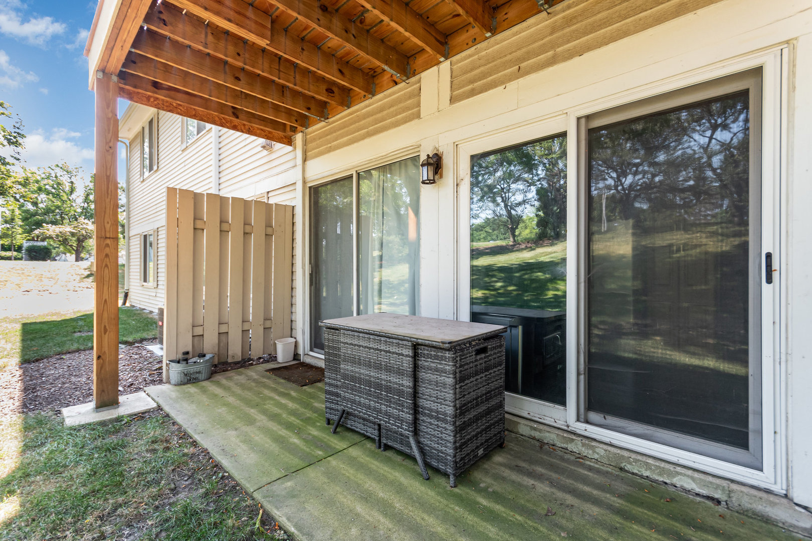 430 Somerset Court #B, Aurora, IL 60504