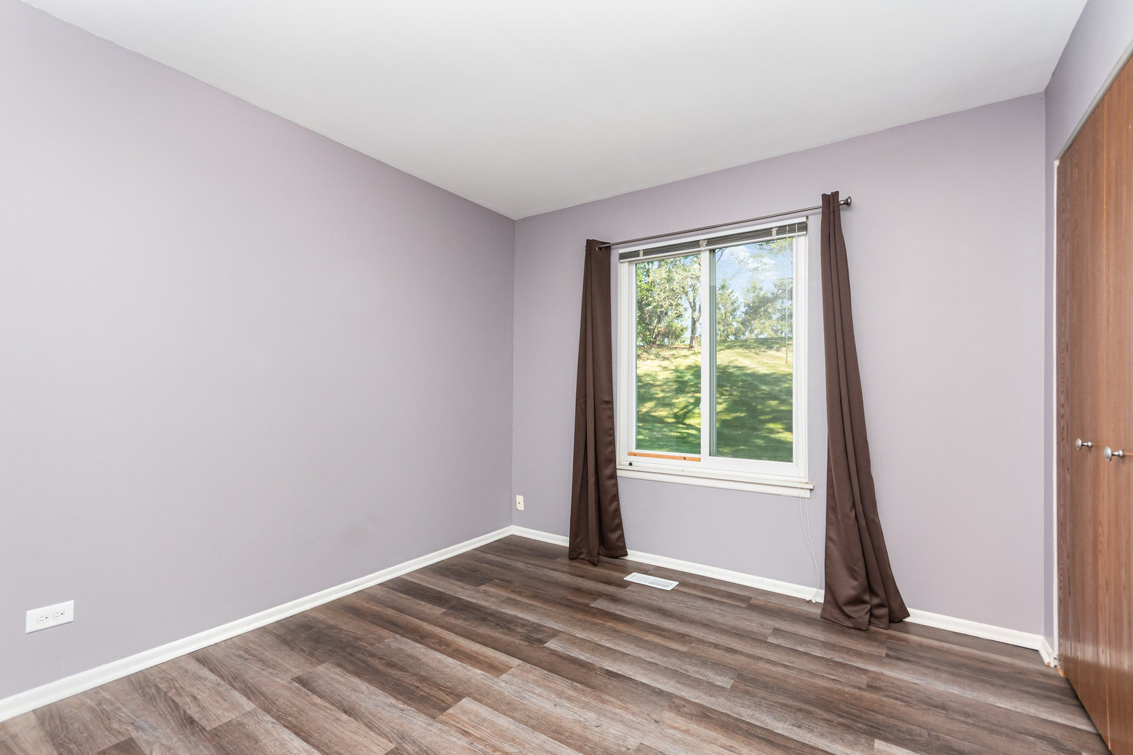 430 Somerset Court #B, Aurora, IL 60504