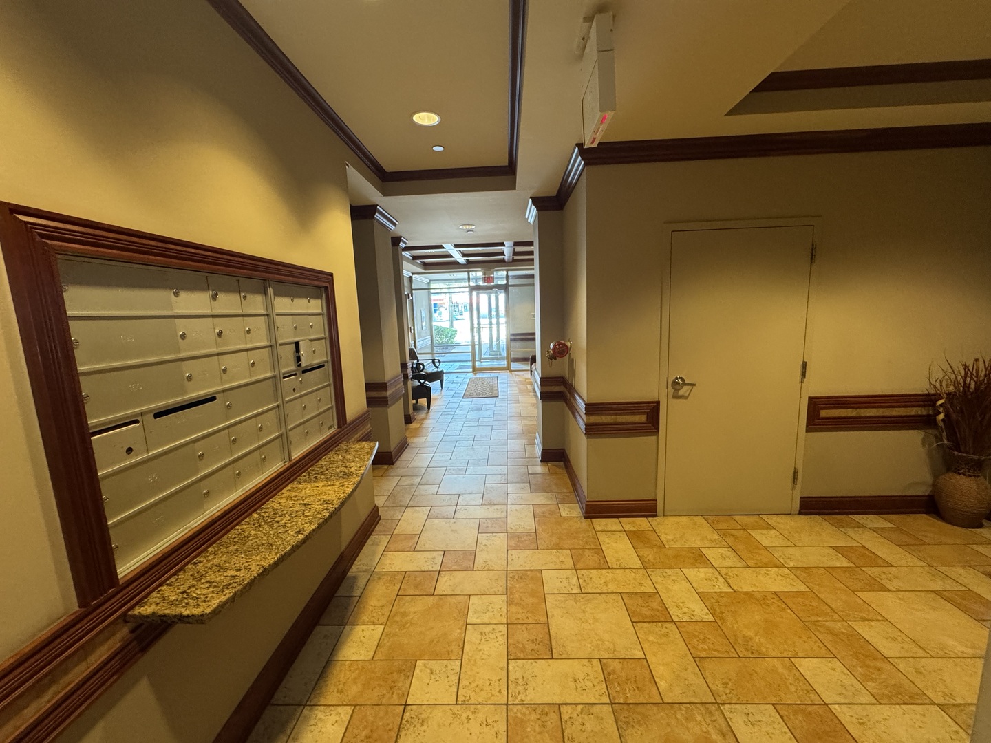 50 N Bokelman Avenue #333, Roselle, IL 60172