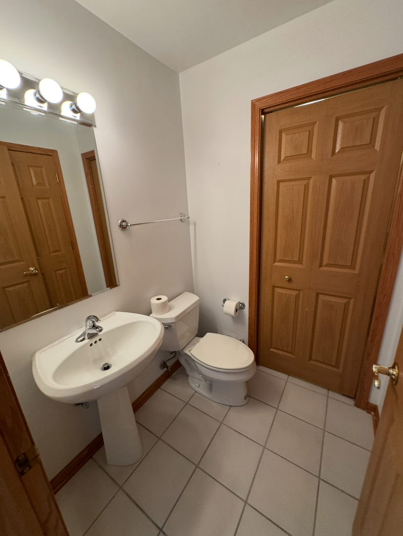 50 N Bokelman Avenue #333, Roselle, IL 60172