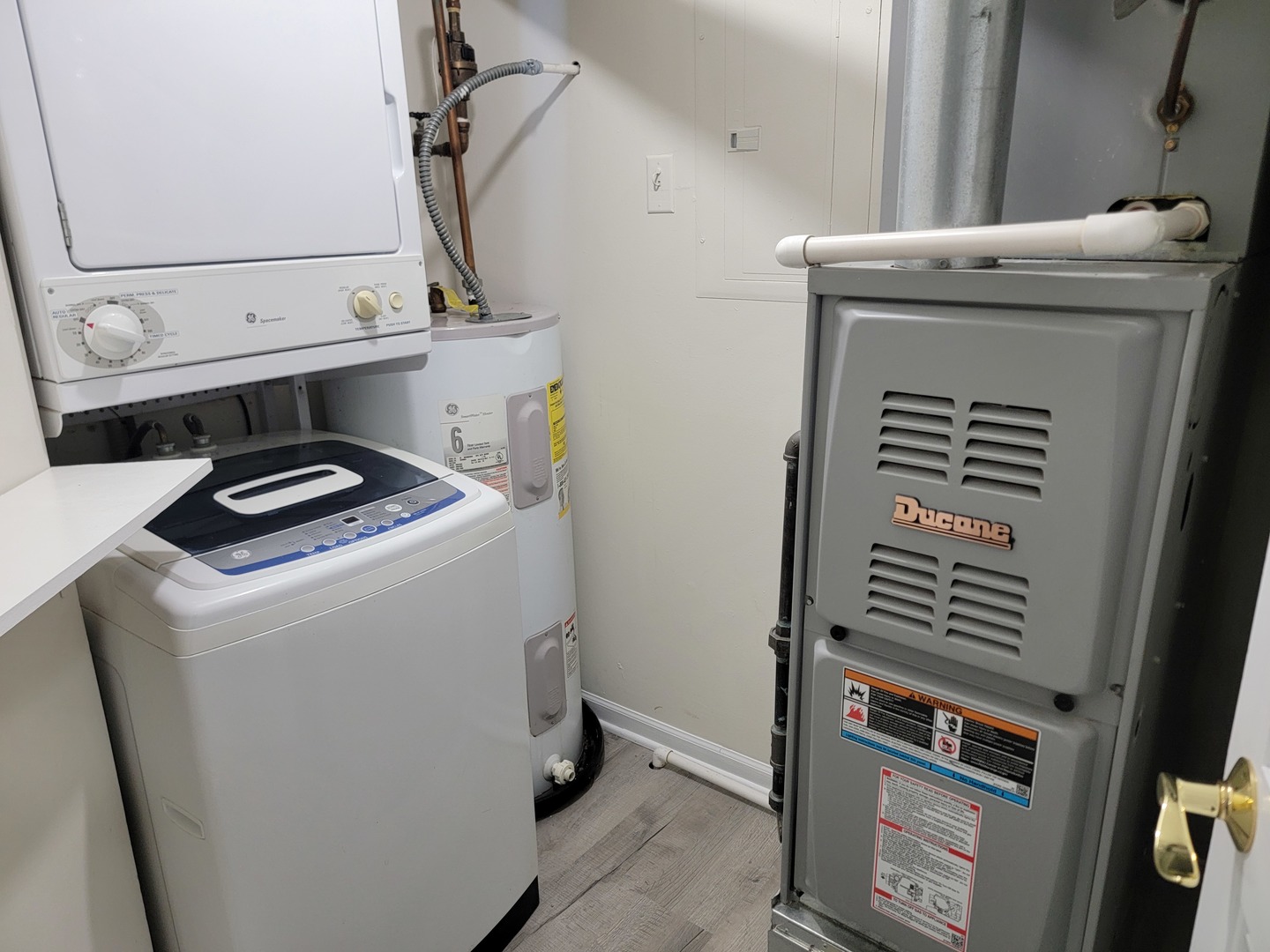 123 Willow Brook Court #3, Schaumburg, IL 60195