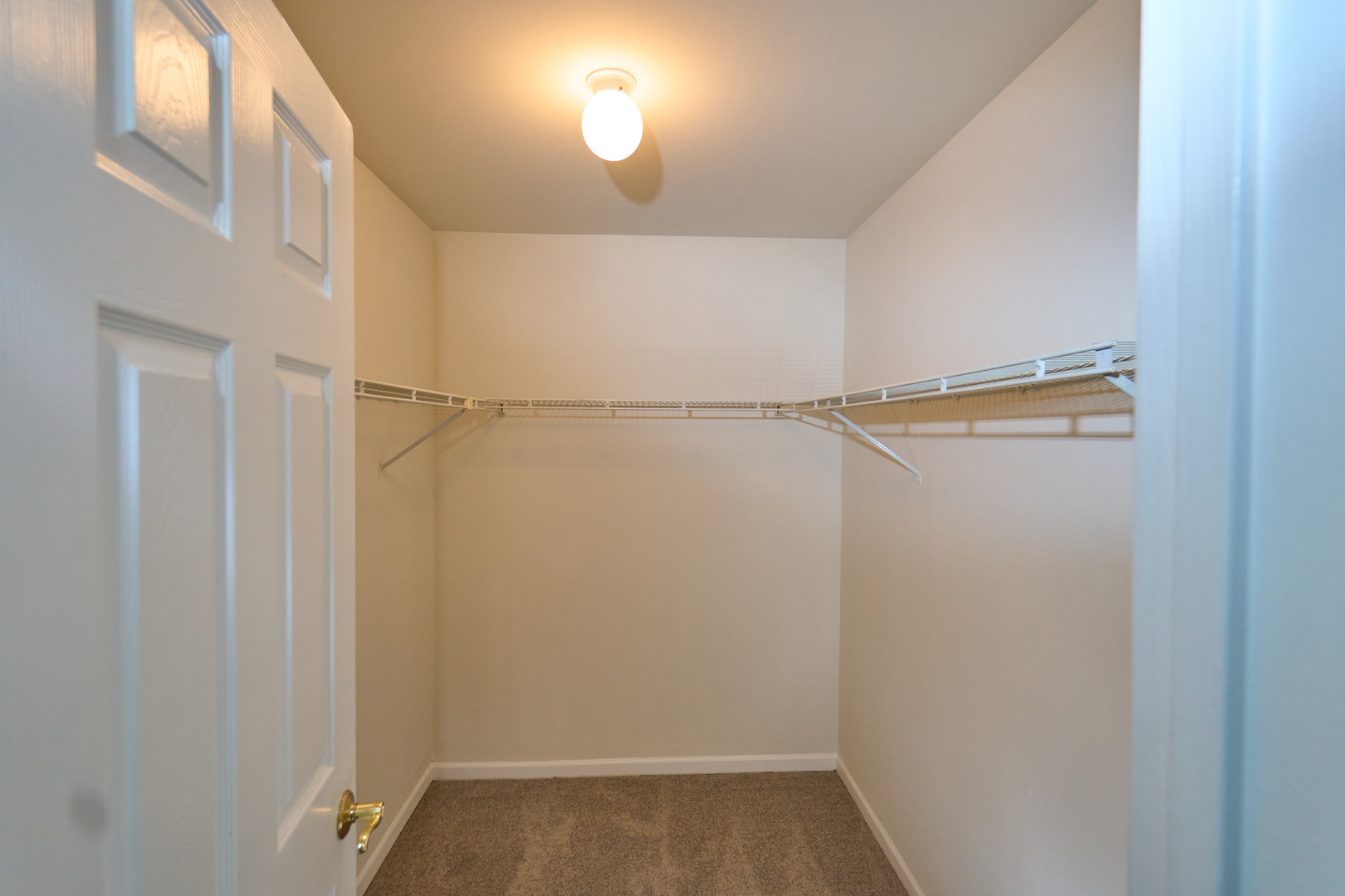 123 Willow Brook Court #3, Schaumburg, IL 60195