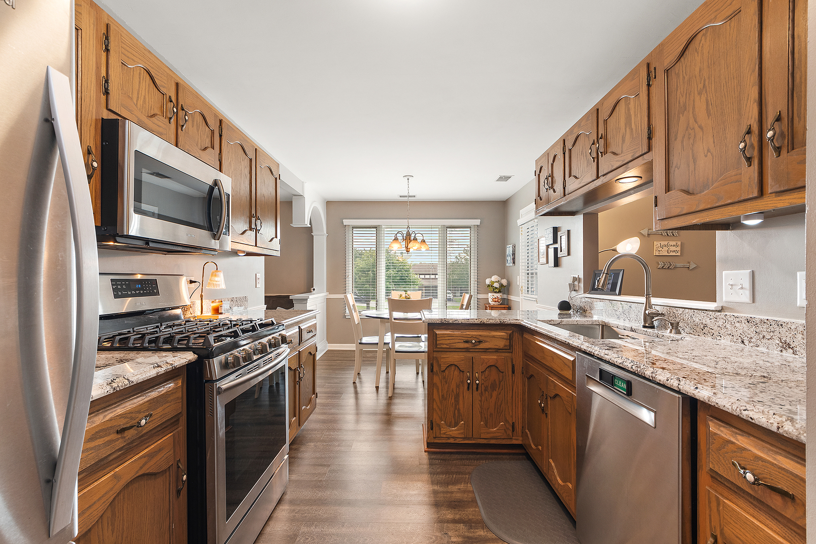 9722 W Creek Road #B2, Palos Park, IL 60464
