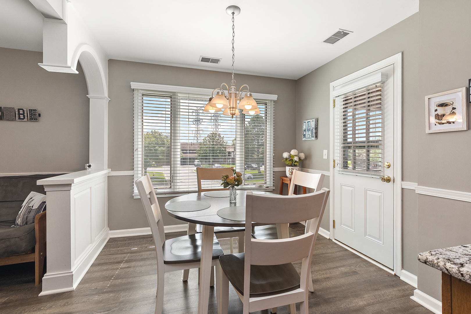 9722 W Creek Road #B2, Palos Park, IL 60464