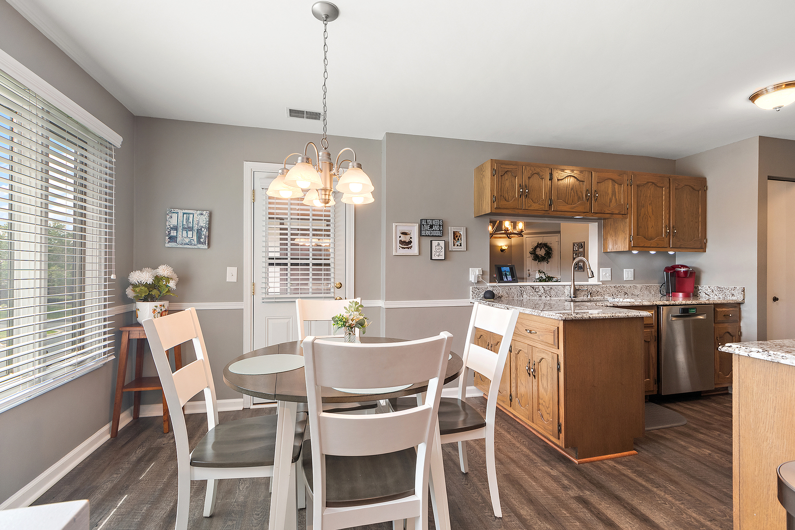 9722 W Creek Road #B2, Palos Park, IL 60464