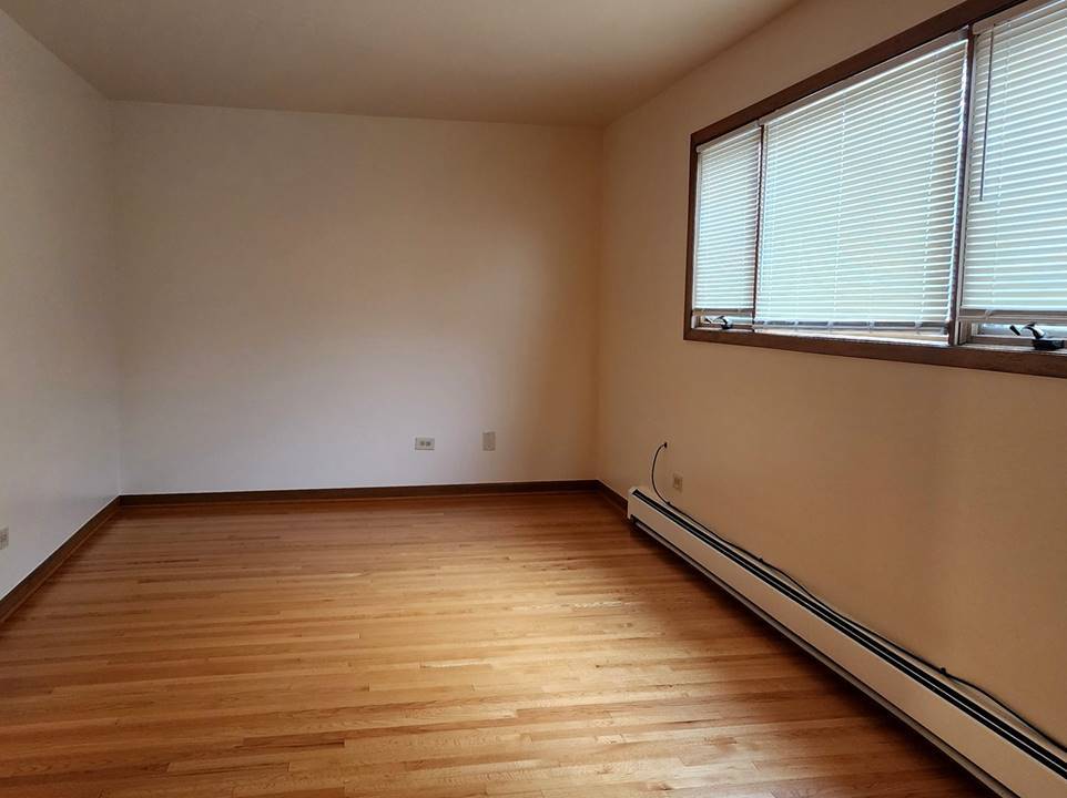 10431 S Keating Avenue #4, Oak Lawn, IL 60453