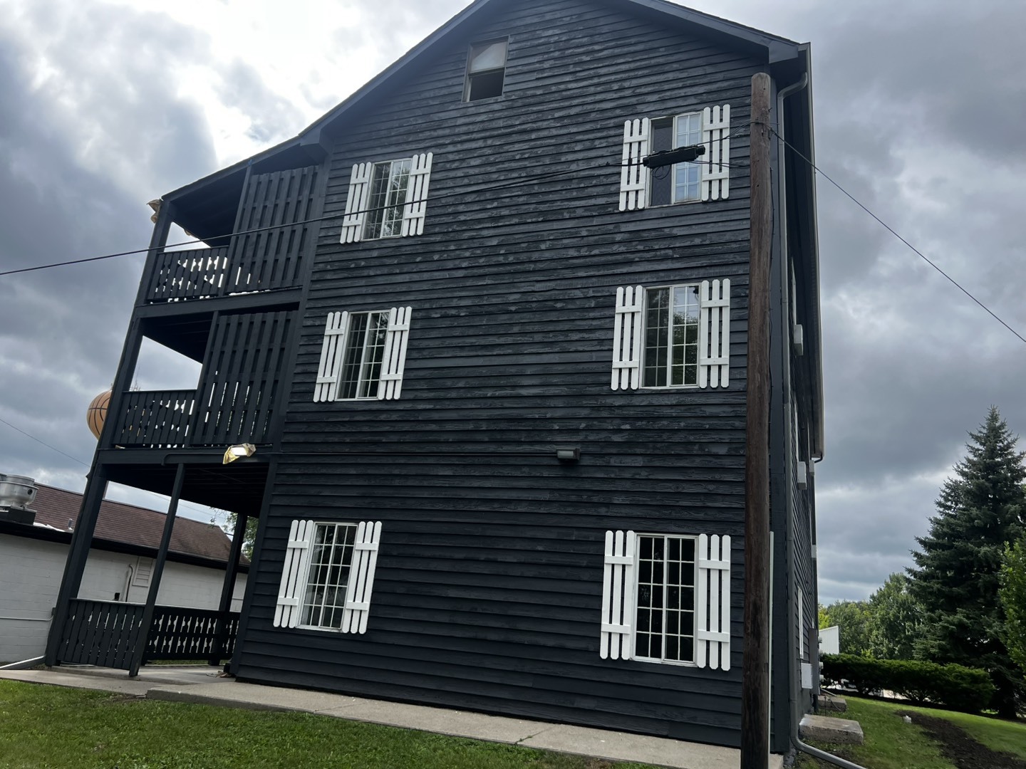 10102 Main Street #2B, Hebron, IL 60034