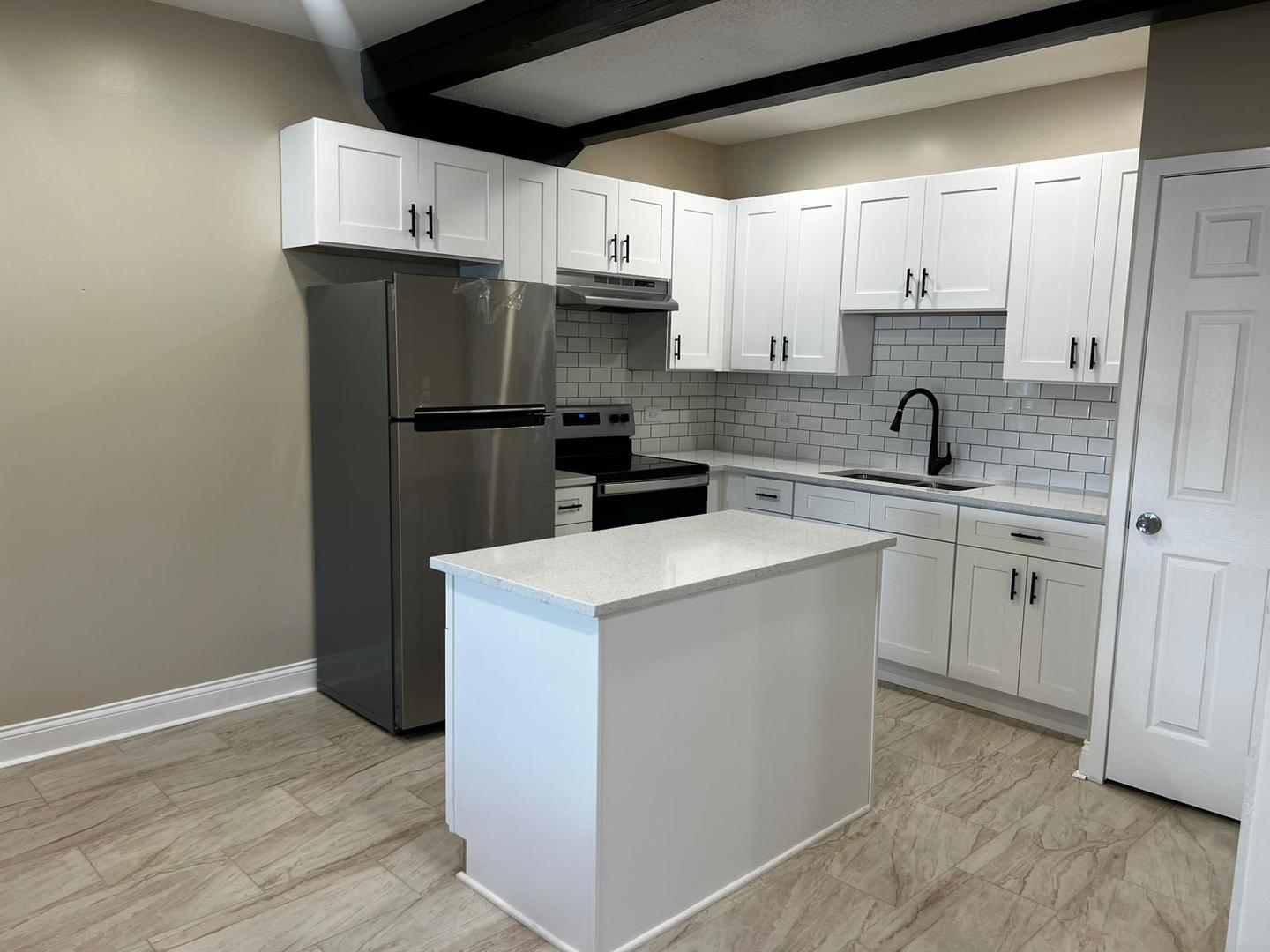 10102 Main Street #1A, Hebron, IL 60034