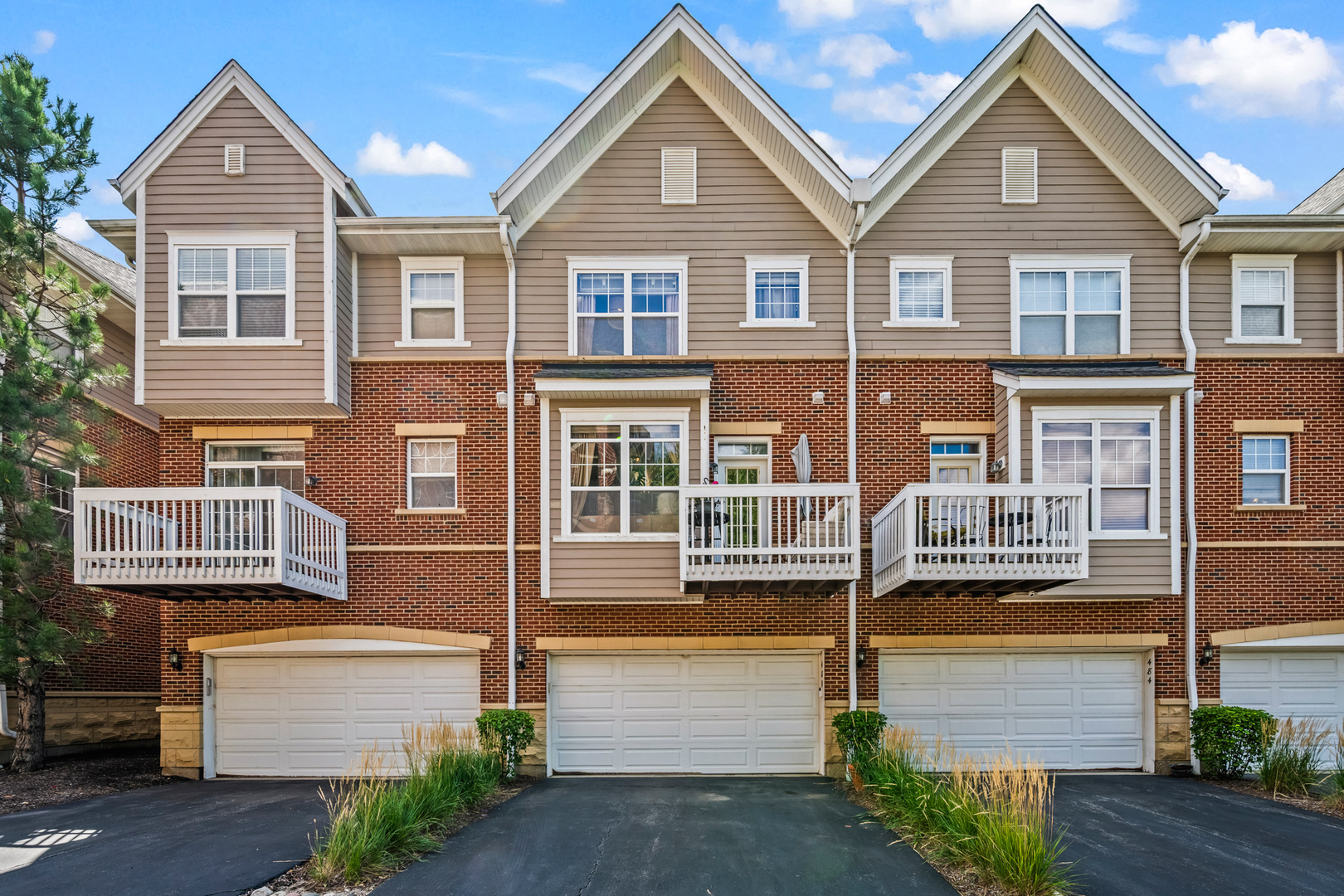 480 W Wood Street #480, Palatine, IL 60067