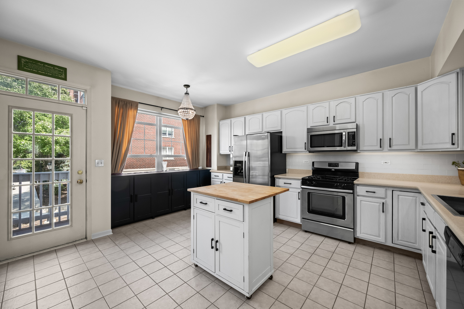 480 W Wood Street, Palatine, IL 60067